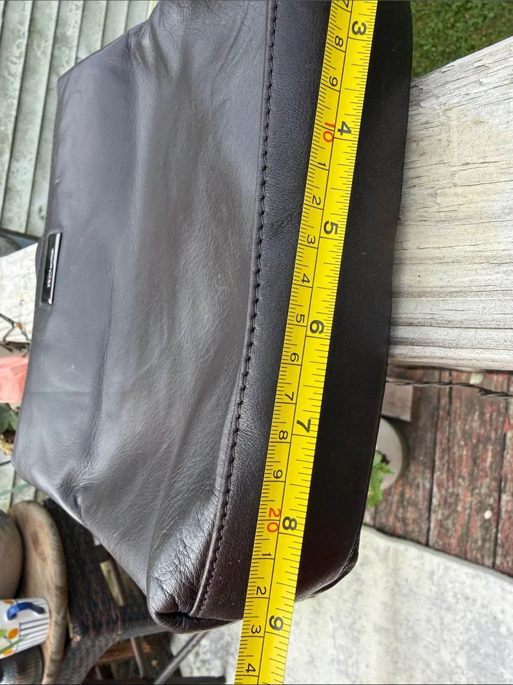 ENZO ANGIOLINI brown soft leather shoulder bag